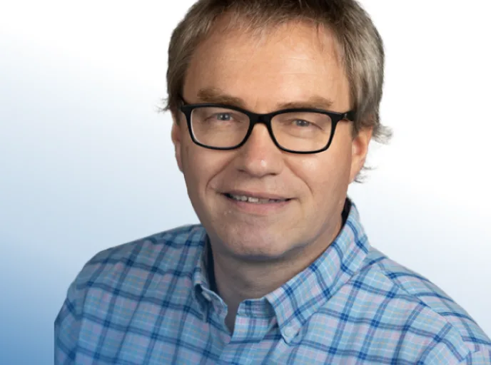 Dr Albert De Vries